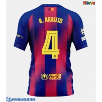 Fotballdrakt Herre Barcelona Ronald Araujo #4 Hjemmedrakt 2025-26 Kortermet